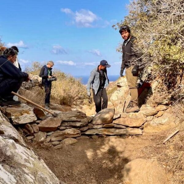 Ίος: Μικροφράγματα ενάντια στη λειψυδρία με γνώμονα το περιβάλλον και την ενίσχυση της βιοποικιλότητας