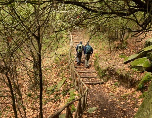 600 χιλιάδες ευρώ παίρνει ο Δήμος Κορινθίων για δημιουργία διαδρομών πεζοπορίας